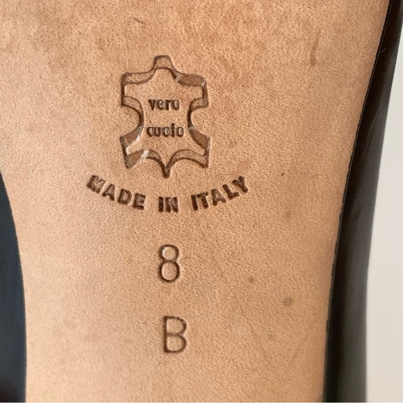 (4 for $20) ISAAC MIZRAHI Black Pumps Sz 8 - Picture 9 of 10